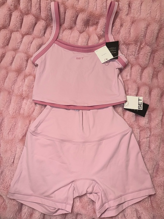 SET Active Pants - bloom Light Pink Crop Tank & High-Waist Biker Shorts Set